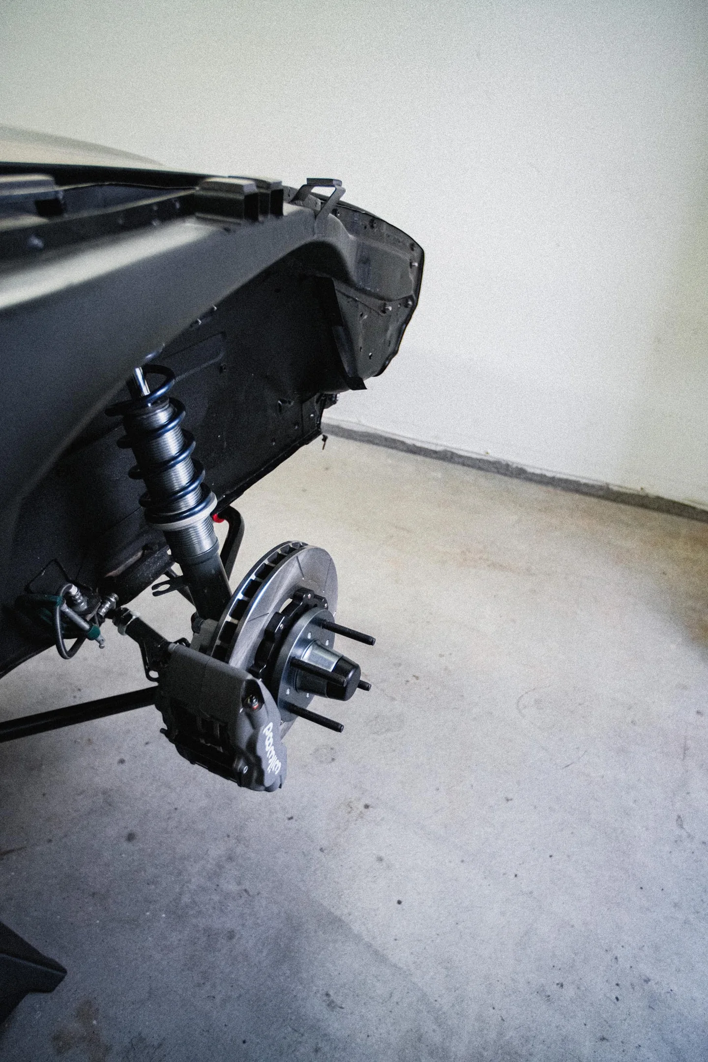 Front suspension detail